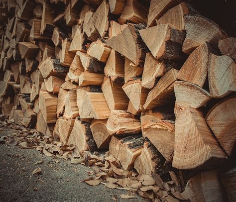 LI Firewood And Mulch has listed five simple yet effective ways to save a hefty amount of money on topsoil delivery in Medford, NY. . Long island firewood